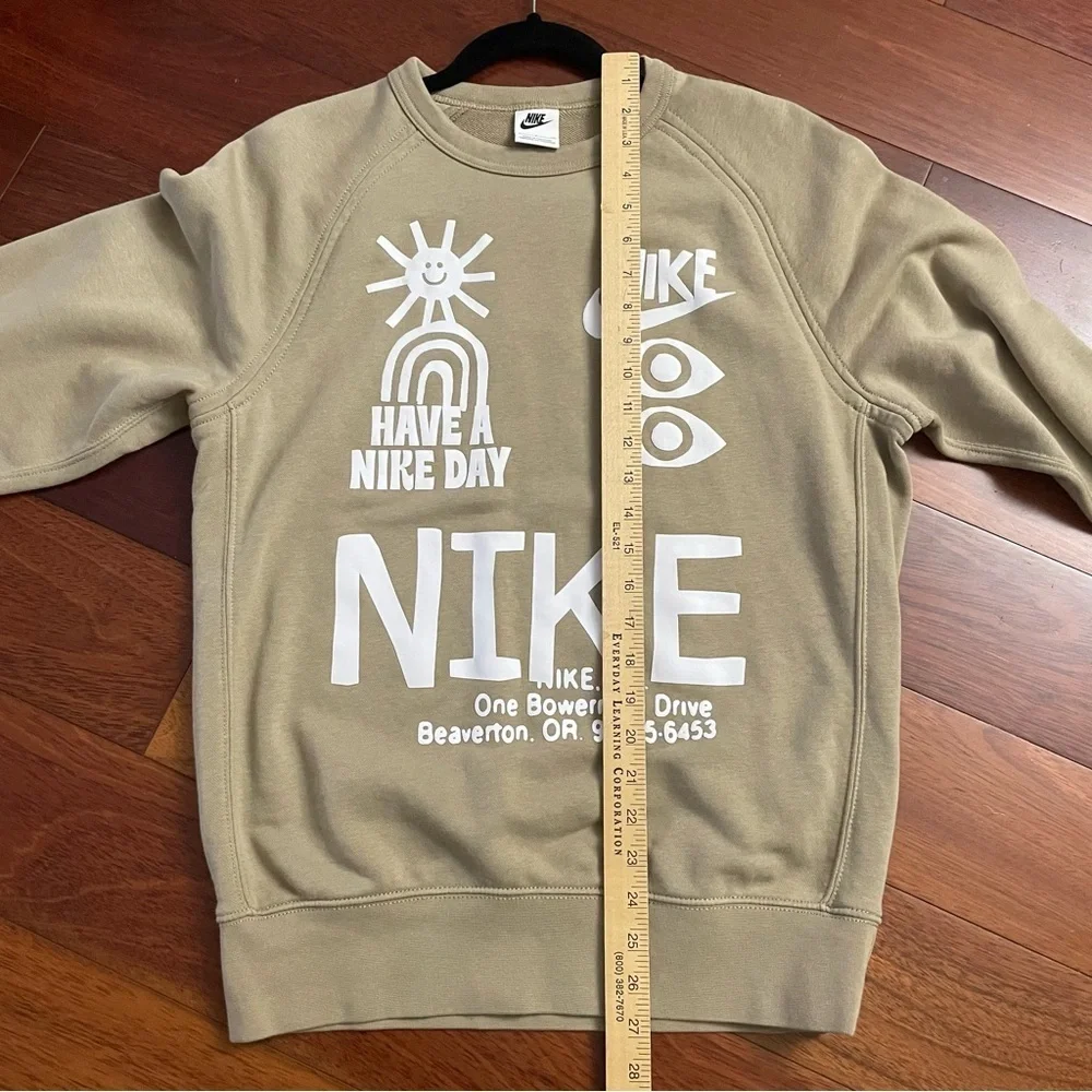 Nike Have a Nike Day Crew Neck Sweater Pullover Brown Beige Sz S B17 - Picture 9 of 9
